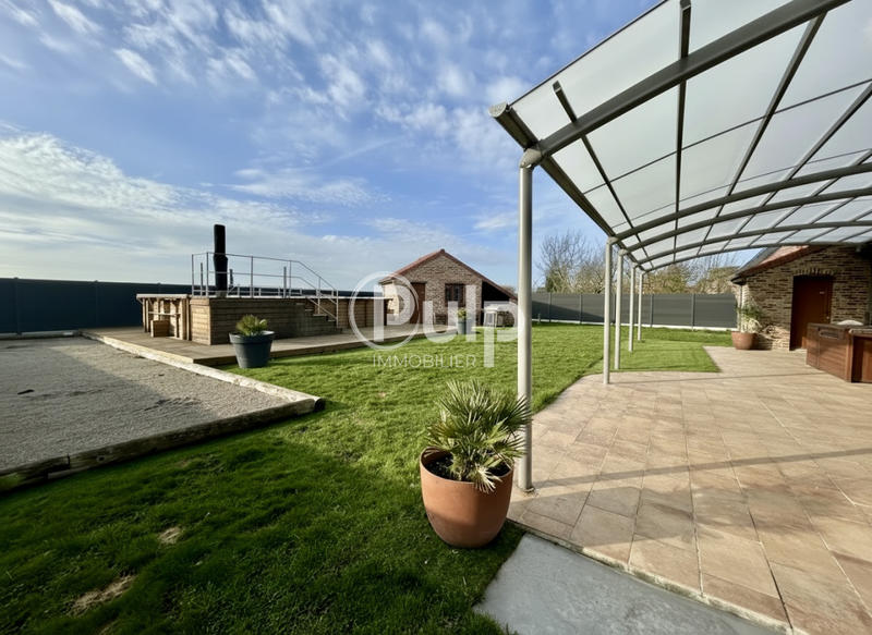 Maison - 111 m² - 6 pièces