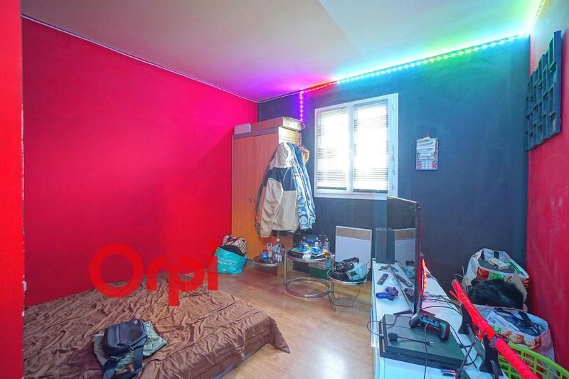 Maison - 93 m² - 5 pièces