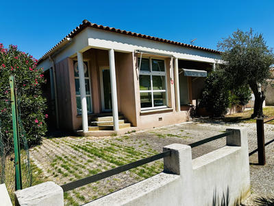 Villa - 178 m² - 8 pièces