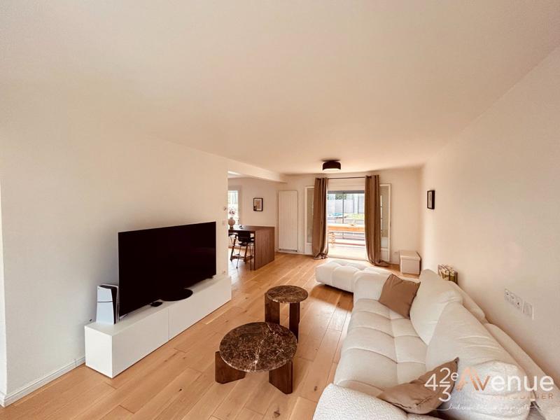 Maison - 111 m² - 5 pièces