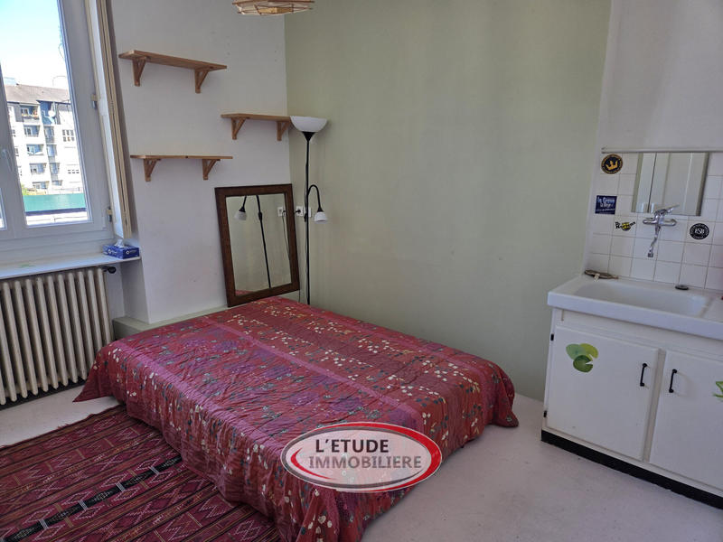 Appartement - 161 m² - 8 pièces