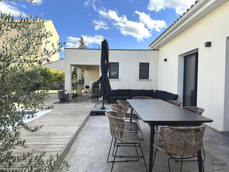 Villa - 163 m² - 5 pièces