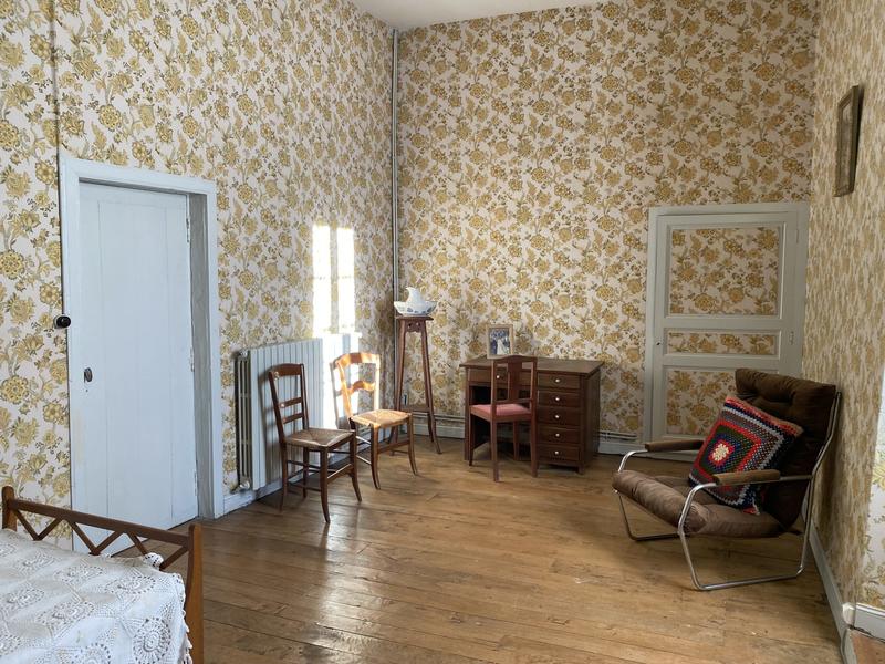 Maison - 400 m² - 12 pièces