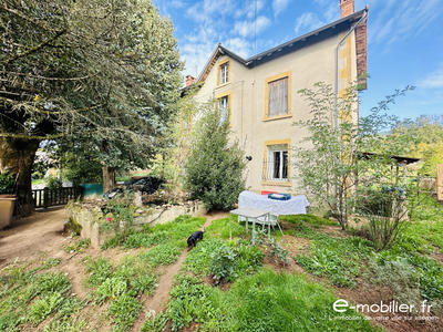 Maison - 110 m² - 4 pièces