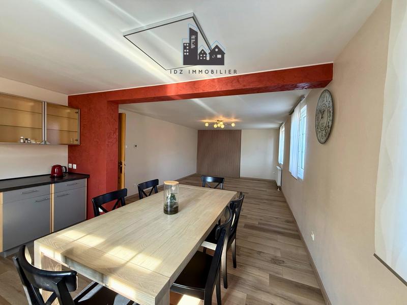 Maison - 106 m² - 6 pièces