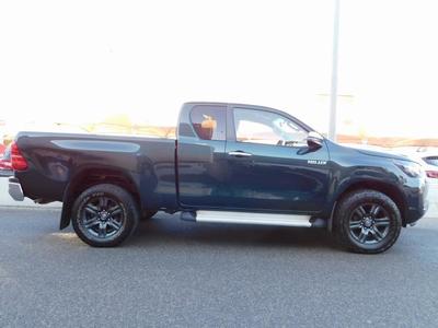 Toyota Hilux 2.8 d-4d X-Tra Cabine Legende 4wd Bva Rc21