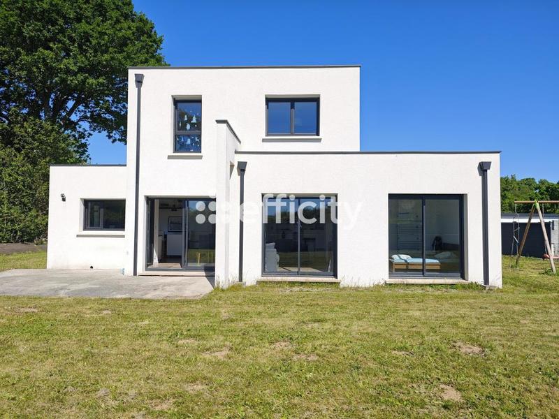 Maison - 126 m² - 6 pièces