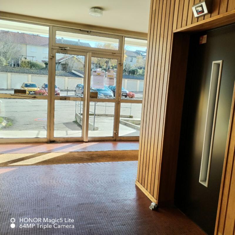 Parking / Garage - 72 m²