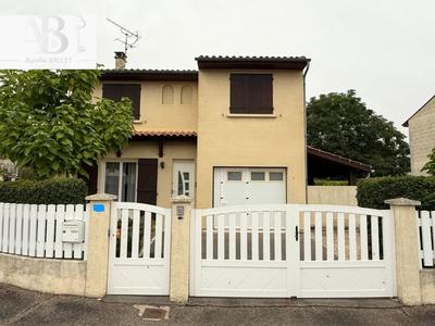 Maison - 85 m² - 4 pièces