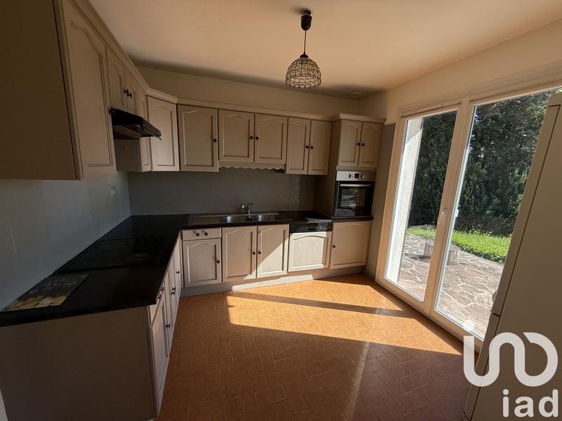 Maison - 140 m² - 7 pièces