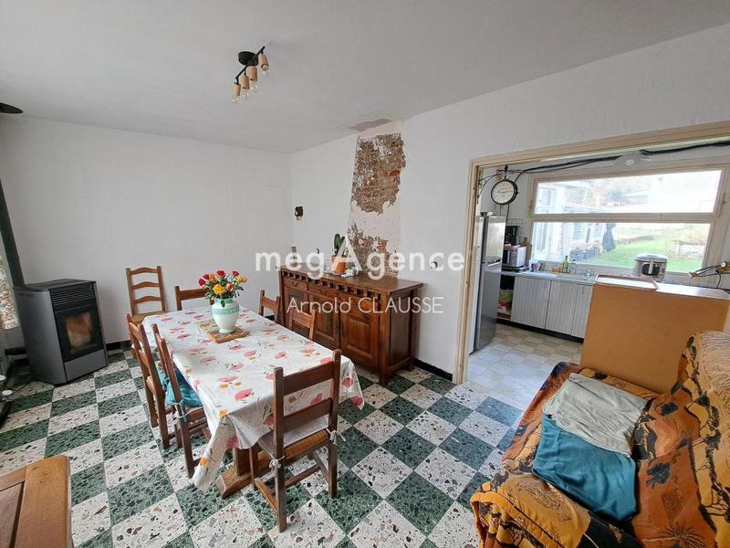 Maison - 127 m² - 7 pièces