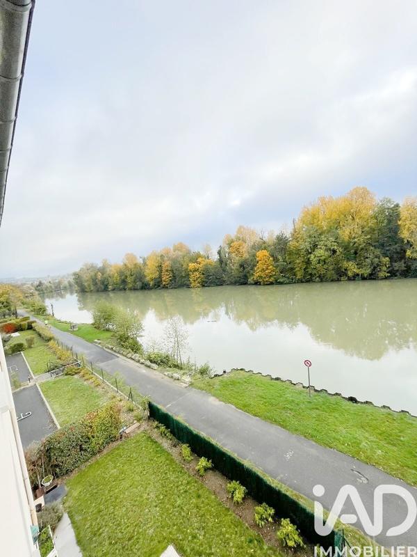 Appartement - 100 m² - 5 pièces