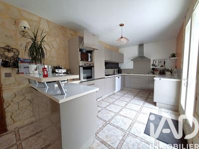 Maison - 127 m² - 5 pièces