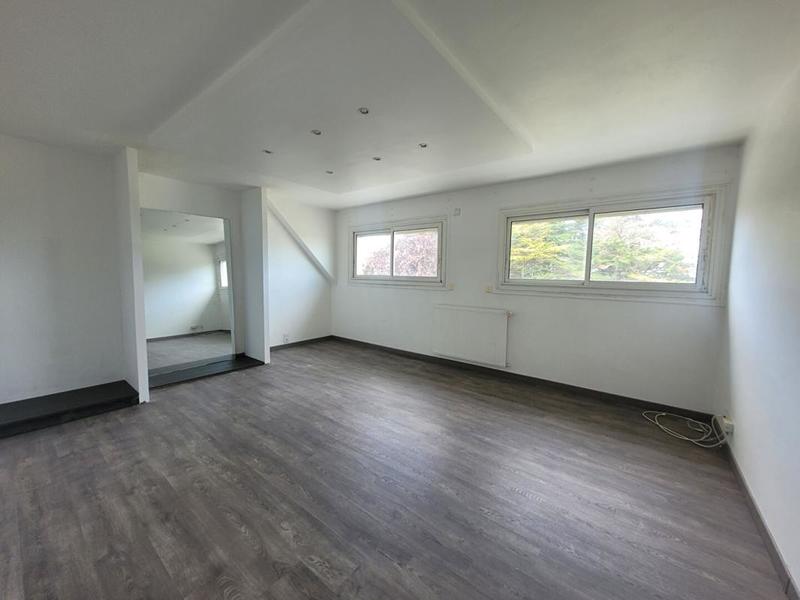 Maison - 161 m² - 5 pièces