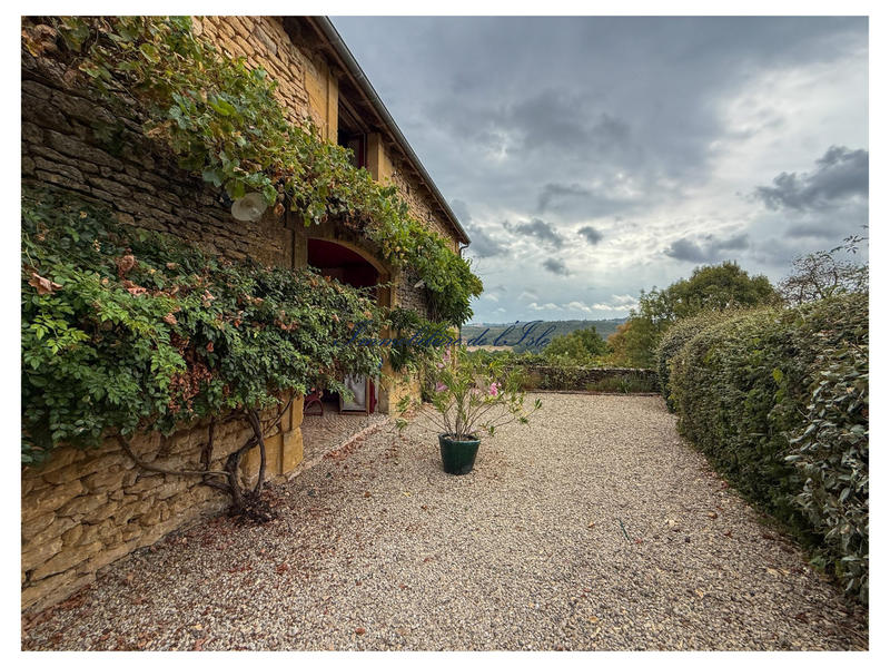 Maison - 131 m² - 6 pièces