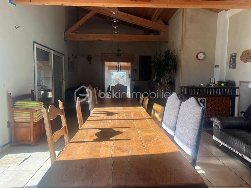 Maison ancienne - 190 m² - 5 pièces