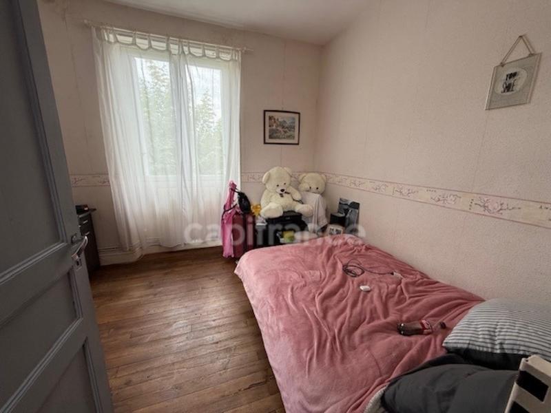 Maison - 185 m² - 10 pièces