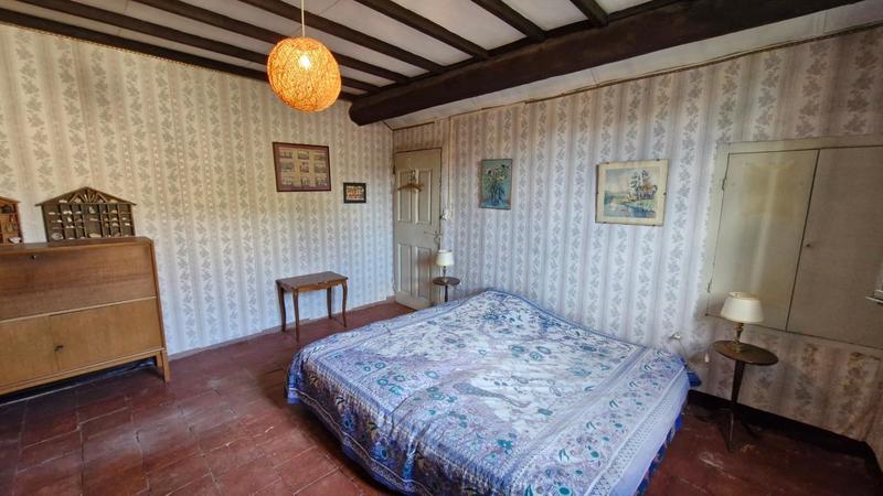 Maison - 201 m² - 7 pièces