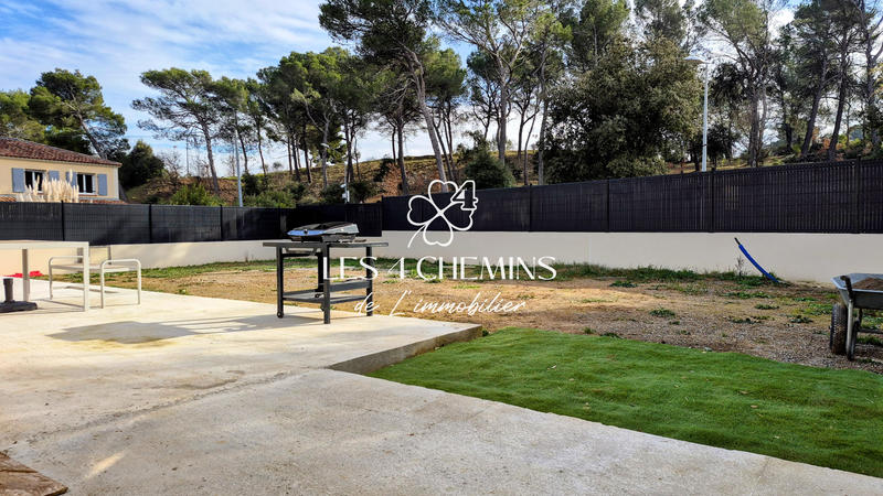 Villa - 100 m² - 4 pièces