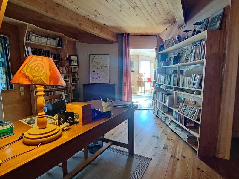 Maison de bois - 187 m² - 6 pièces