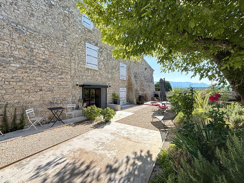 Maison de village - 170 m² - 6 pièces