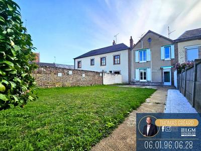 Maison - 95 m² - 4 pièces