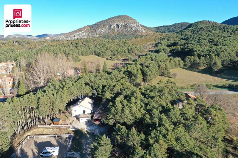 Propriété - 110 m² - 5 pièces