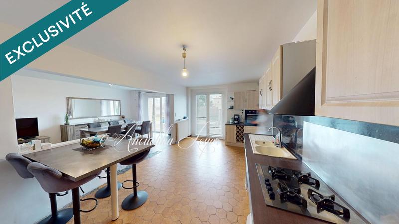 Maison - 140 m² - 7 pièces