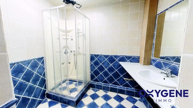 Appartement - 110 m² - 6 pièces