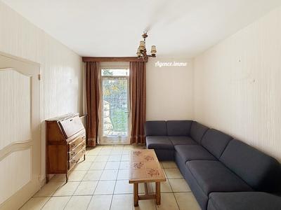 Maison - 97 m² - 4 pièces