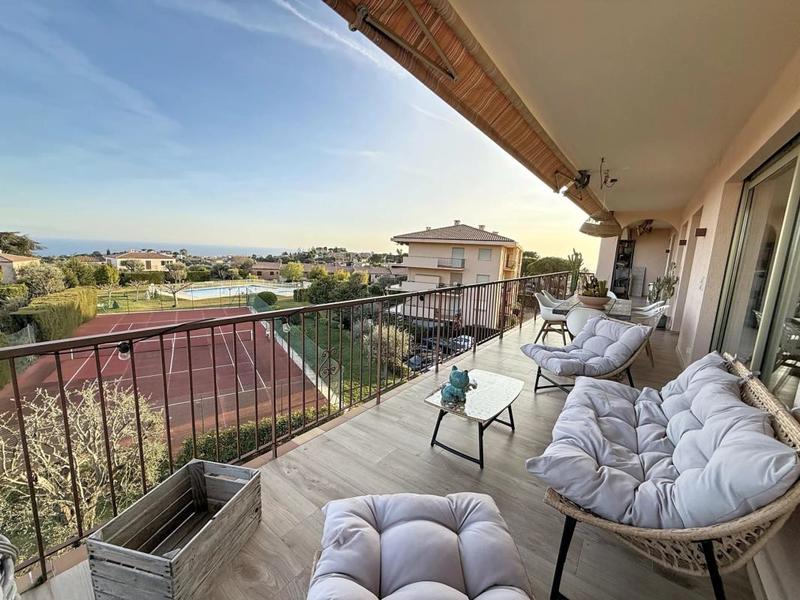 Appartement - 141 m² - 5 pièces