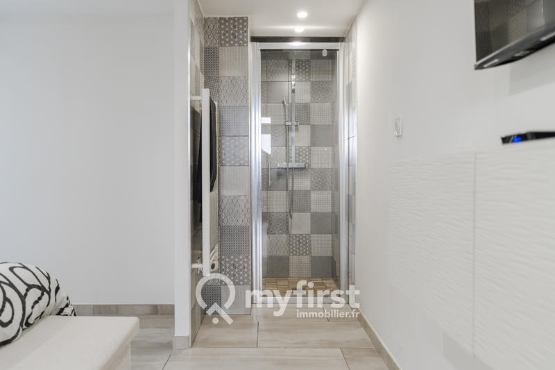 Appartement - 90 m² - 4 pièces