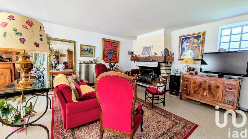 Maison - 242 m² - 7 pièces