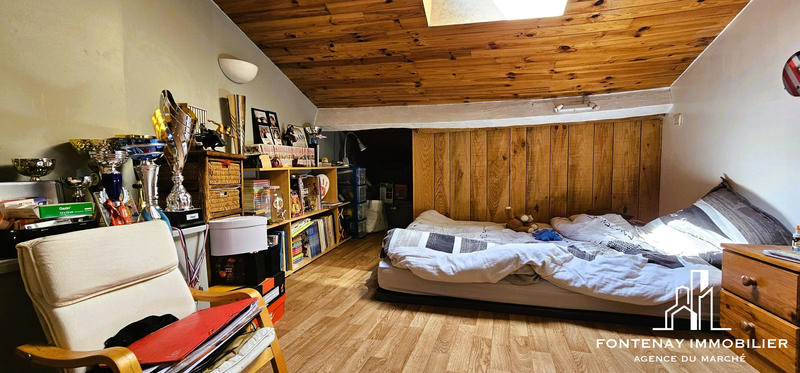 Maison ancienne - 203 m² - 7 pièces