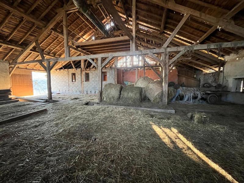 Maison - 215 m² - 8 pièces