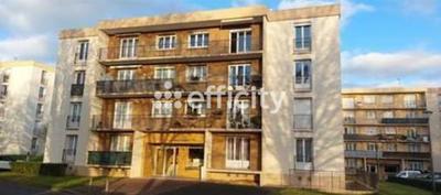 Appartement - 86 m² - 4 pièces