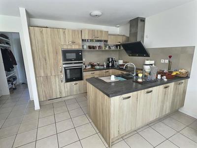 Maison - 84 m² - 4 pièces