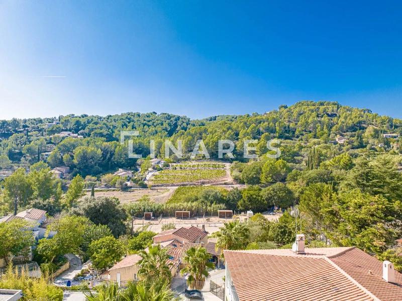 Appartement - 145 m² - 5 pièces