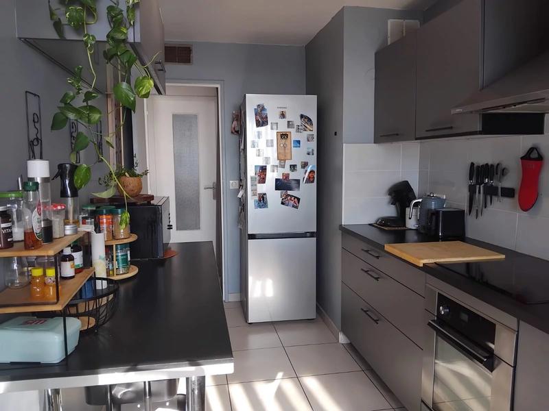Appartement - 80 m² - 3 pièces
