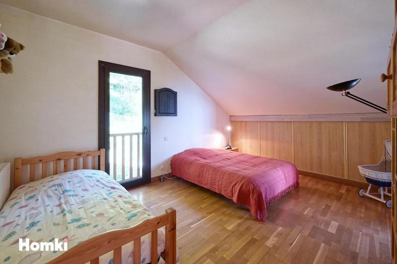 Maison - 150 m² - 6 pièces