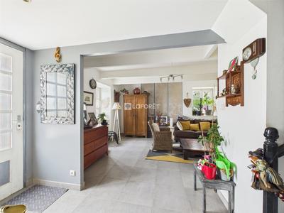 Maison - 91 m² - 4 pièces