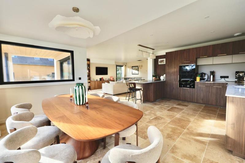 Maison - 163 m² - 4 pièces