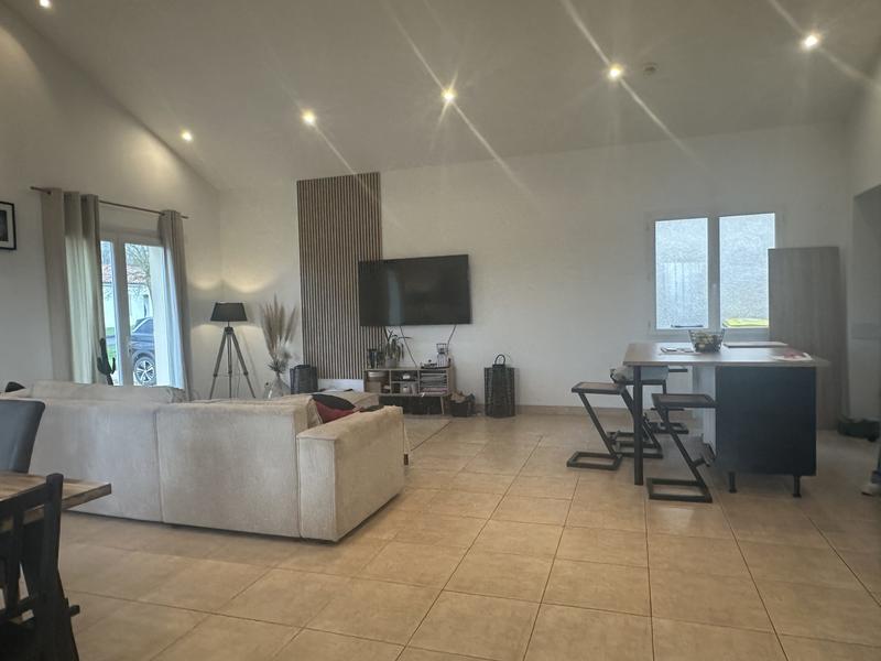 Maison traditionnelle - 162 m² - 5 pièces