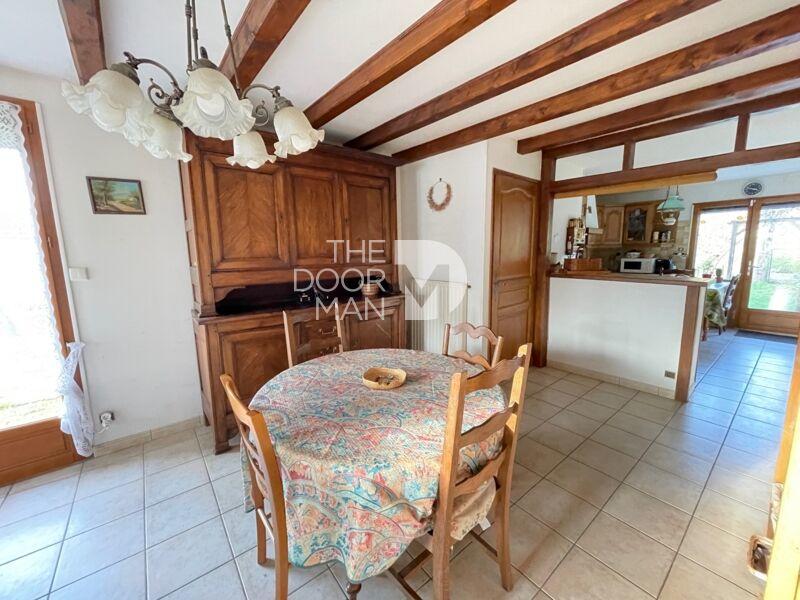 Maison - 165 m² - 7 pièces