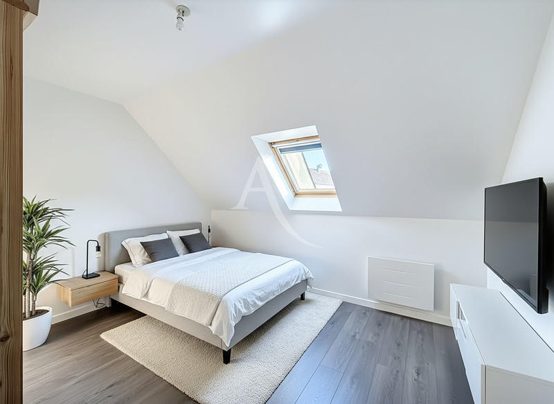 Maison - 115 m² - 5 pièces