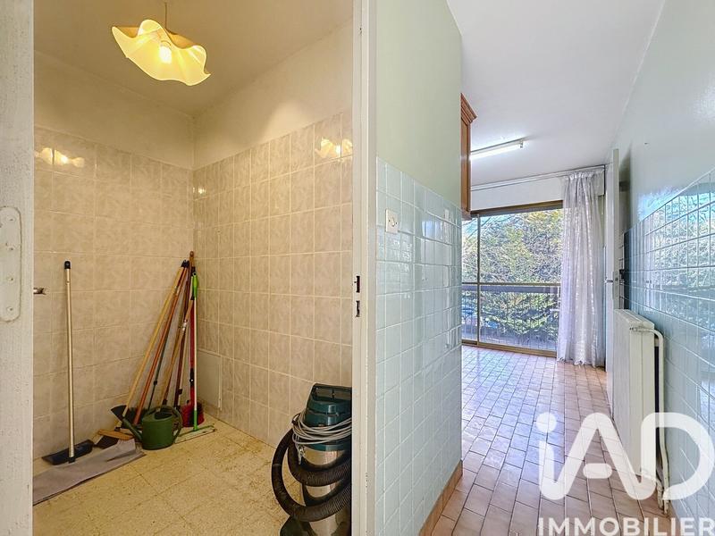 Appartement - 100 m² - 5 pièces