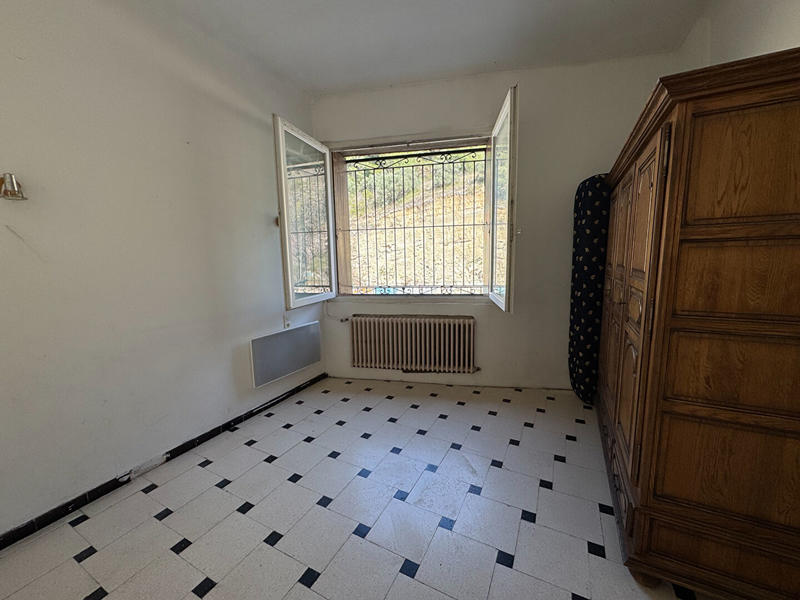 Immeuble - 6 pièces