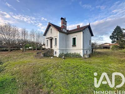 Maison - 170 m² - 12 pièces