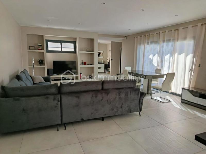 Maison - 154 m² - 4 pièces