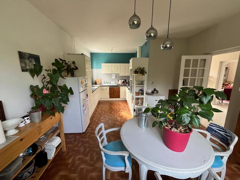 Maison - 159 m² - 7 pièces